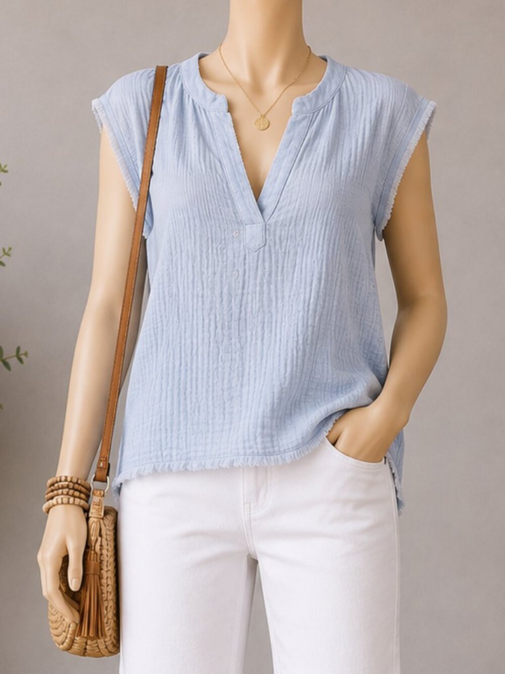 DKNY Sleeveless Textured Blouse – Size M – New Without Tags